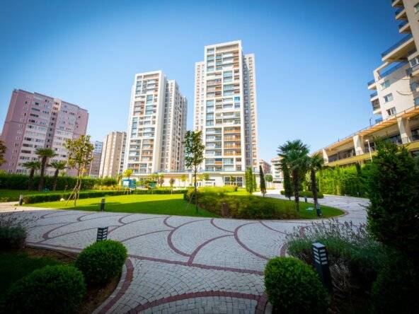 Istanbul luxury property with sea views