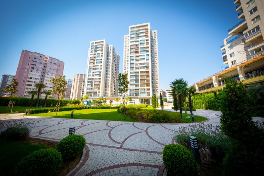 Istanbul luxury property with sea views