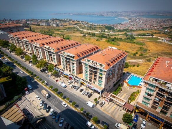 Istanbul luxury property with sea views