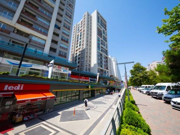 Istanbul luxury property with sea views