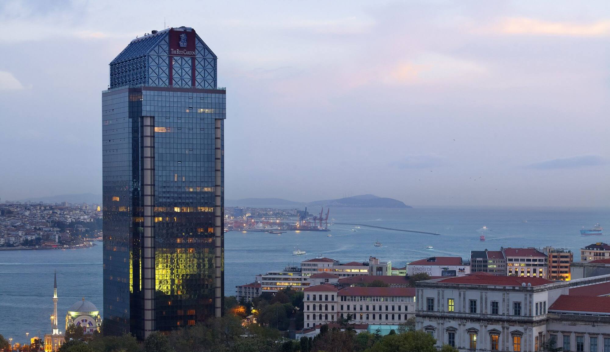 luxury Istanbul Ritz-Carlton residences