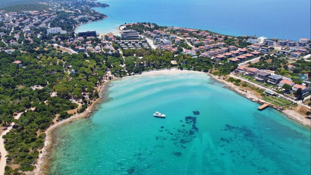 Luxury Apartments For Sale In Cesme 1+1 2 Luxury Apartments For Sale In Cesme