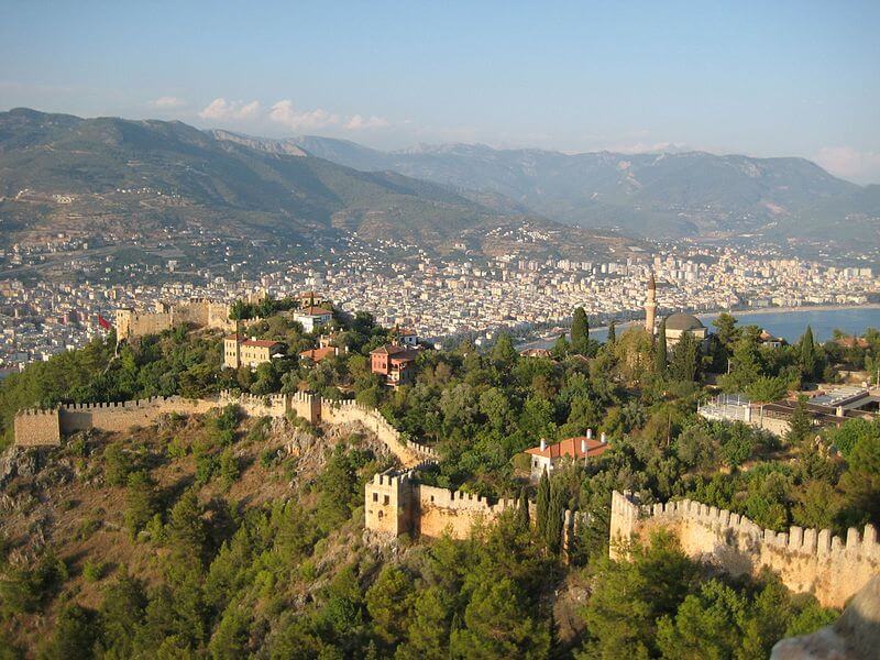 Alanya luxury beach apartments for sale