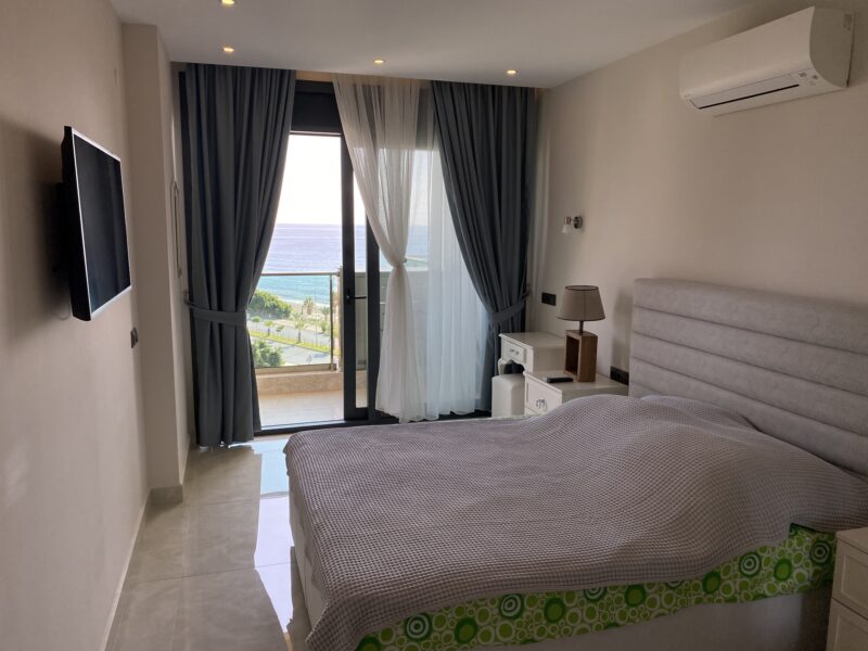 Luxury beach apartment in Alanya