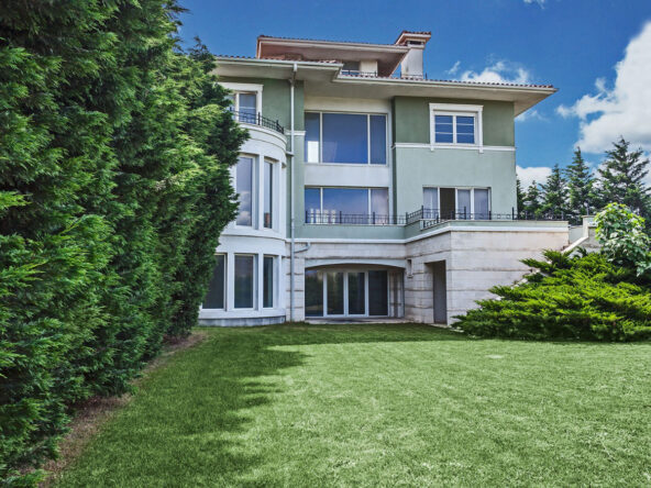 Luxury Sea View Istanbul Marina Villas