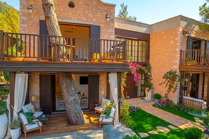 Bodrum'da otantik lüks taş villalar