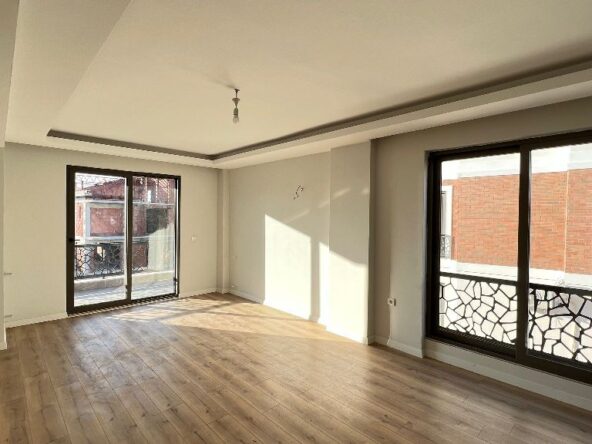 Moderne Wohnung in Calis zu verkaufen