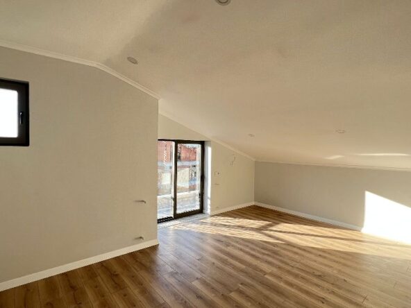 Moderne Wohnung in Calis zu verkaufen