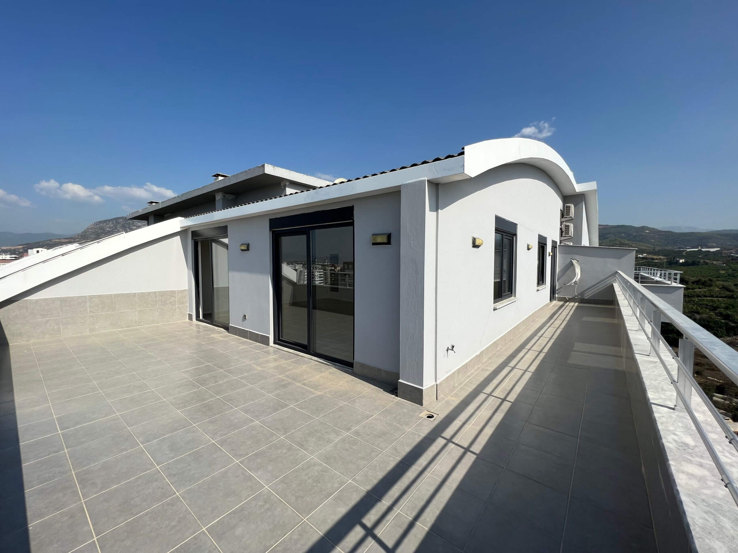 Sea view luxury penthouse in Alanya.