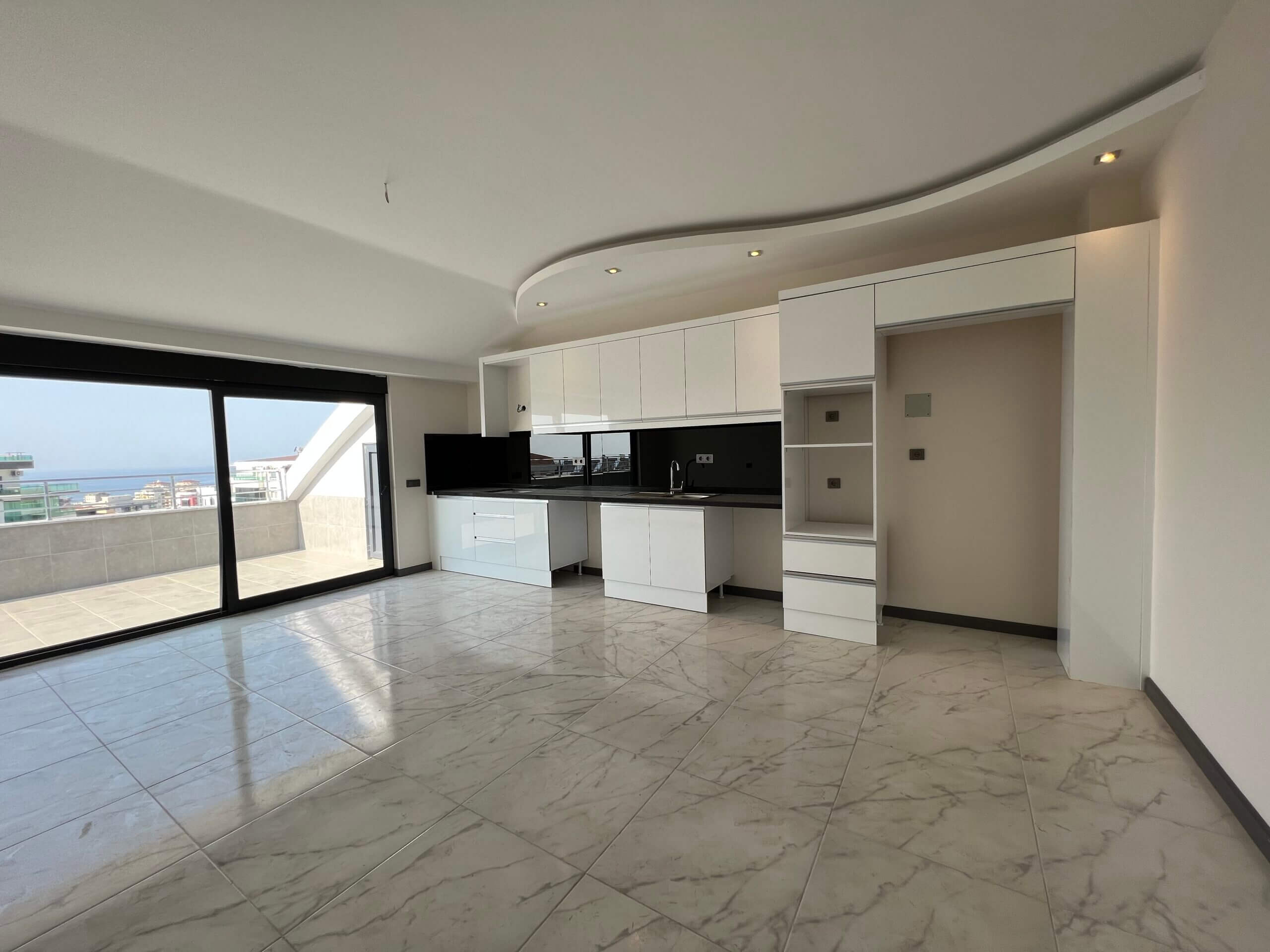 Sea view luxury penthouse in Alanya.