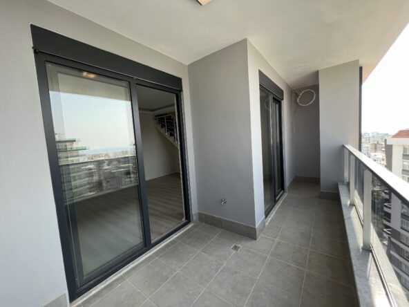 Sea view luxury penthouse in Alanya.
