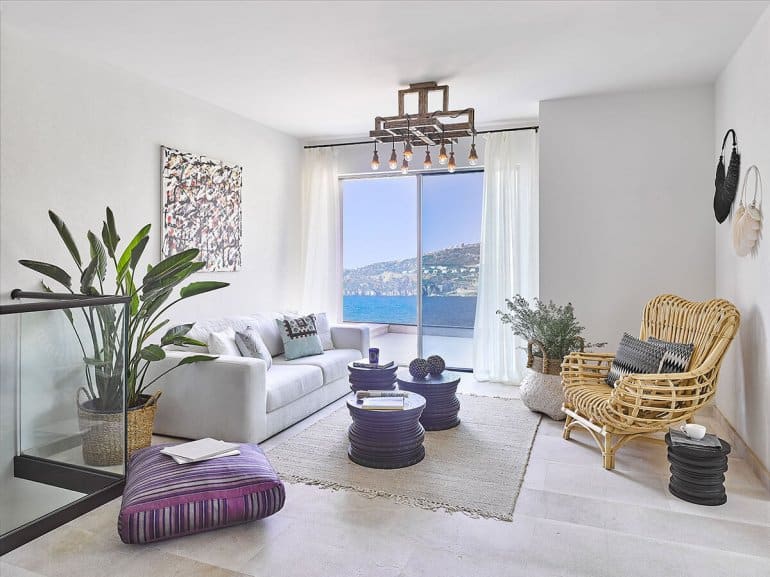 Yalikavak seafront luxury property