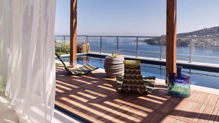 Yalikavak seafront luxury property