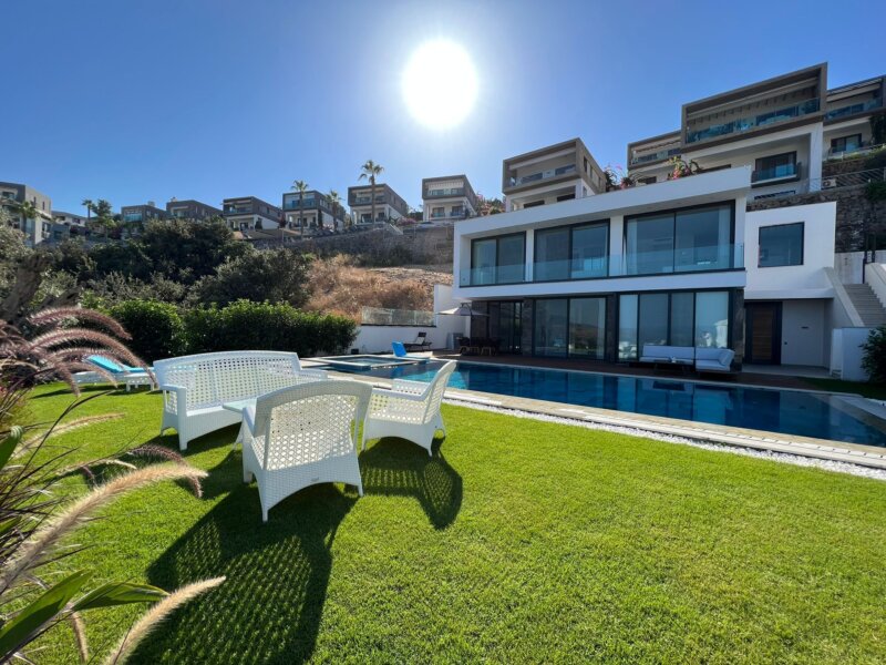Luxury sea view villas in Bodrum
