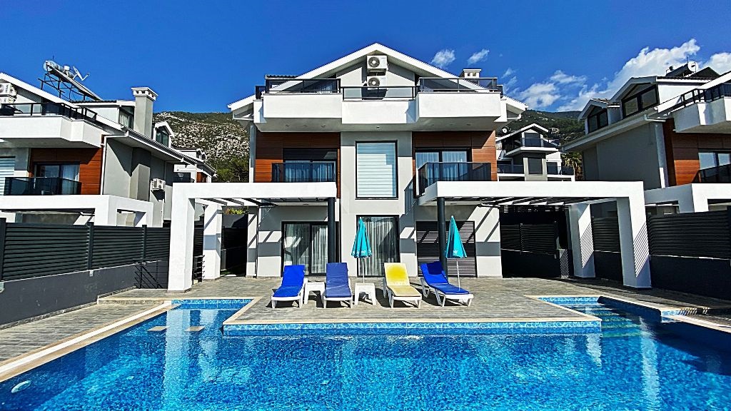 Villa zum Verkauf in Fethiye Ovacik