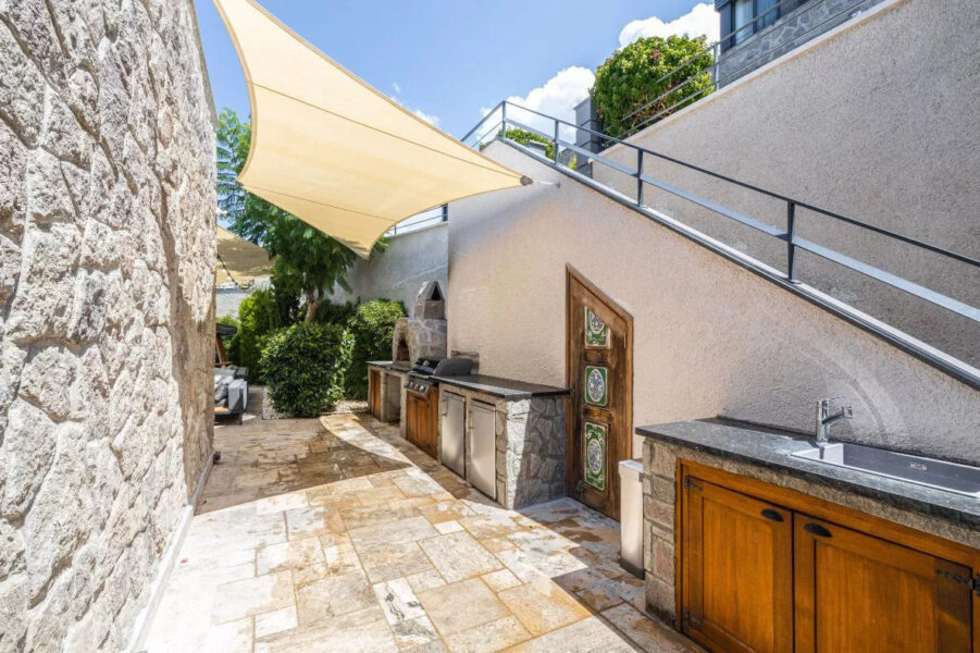 Sea view luxury Yalikavak stone villas