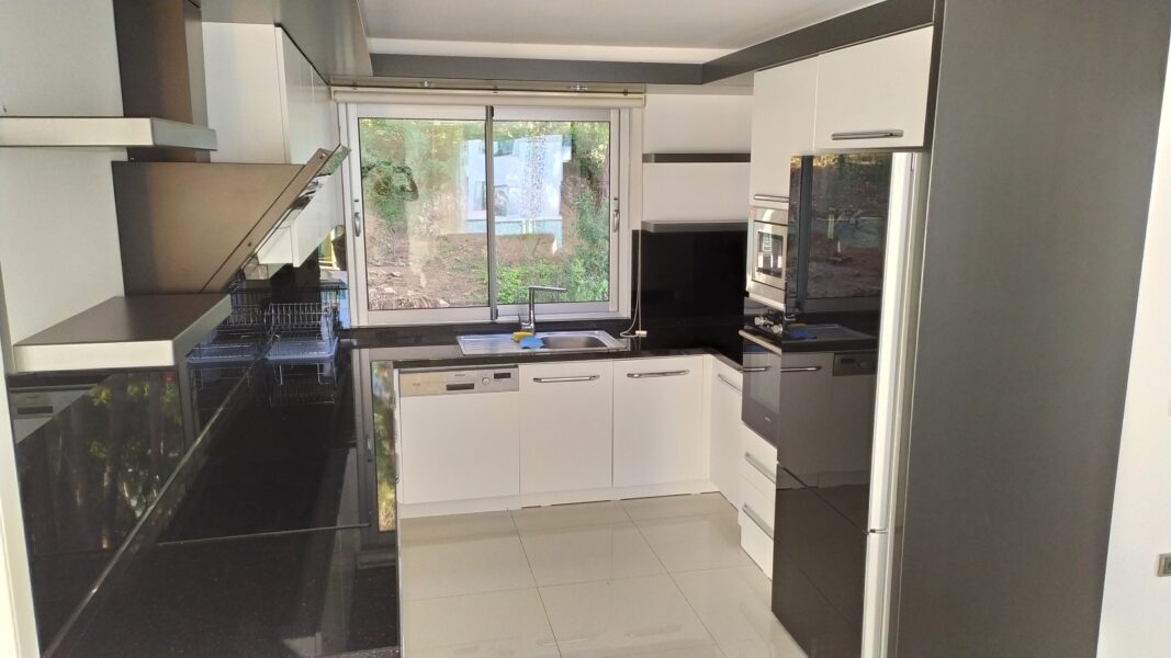 Sea view Alanya apartment