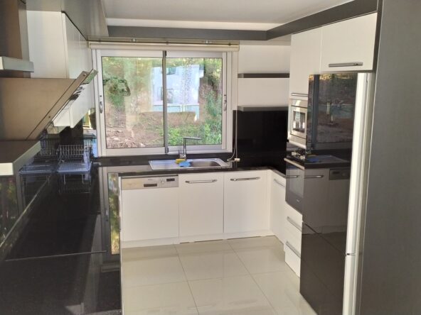 Sea view Alanya apartment