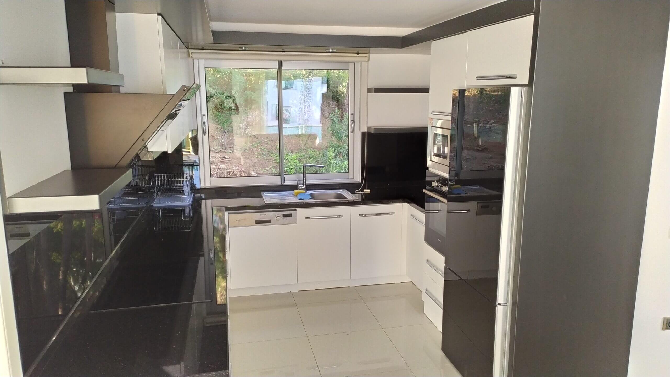 Sea view Alanya apartment