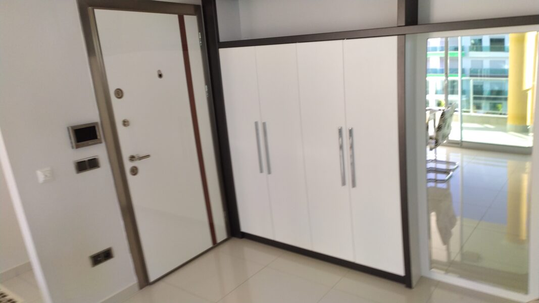 Sea view Alanya apartment