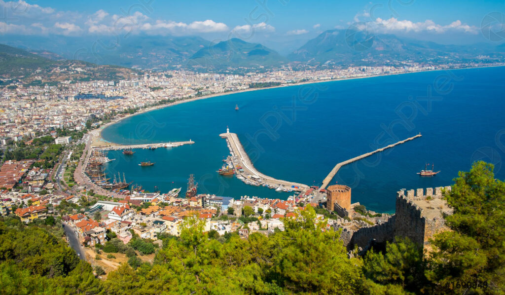 Alanya Luxury Penthouse For Sale 2+1 2 Alanya luxury penthouse for sale
