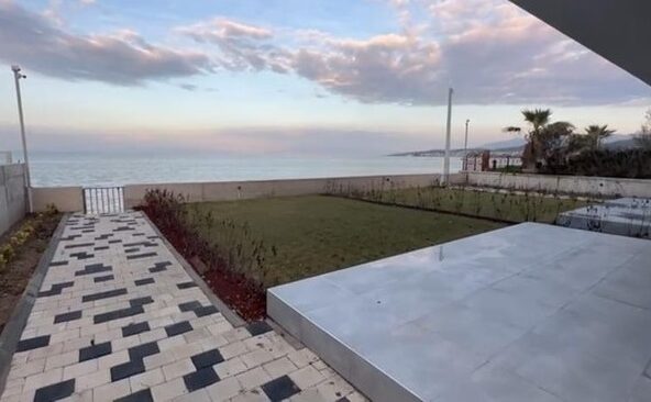 Izmir seafront villa