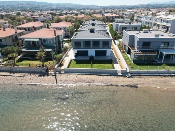 izmir sahil villa