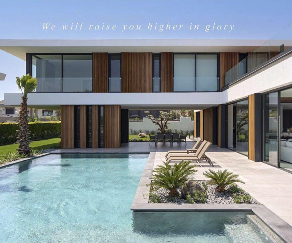 Luxury Villas For Sale In Cesme Turkey 4+1 3 For sale in Cesme Turkey