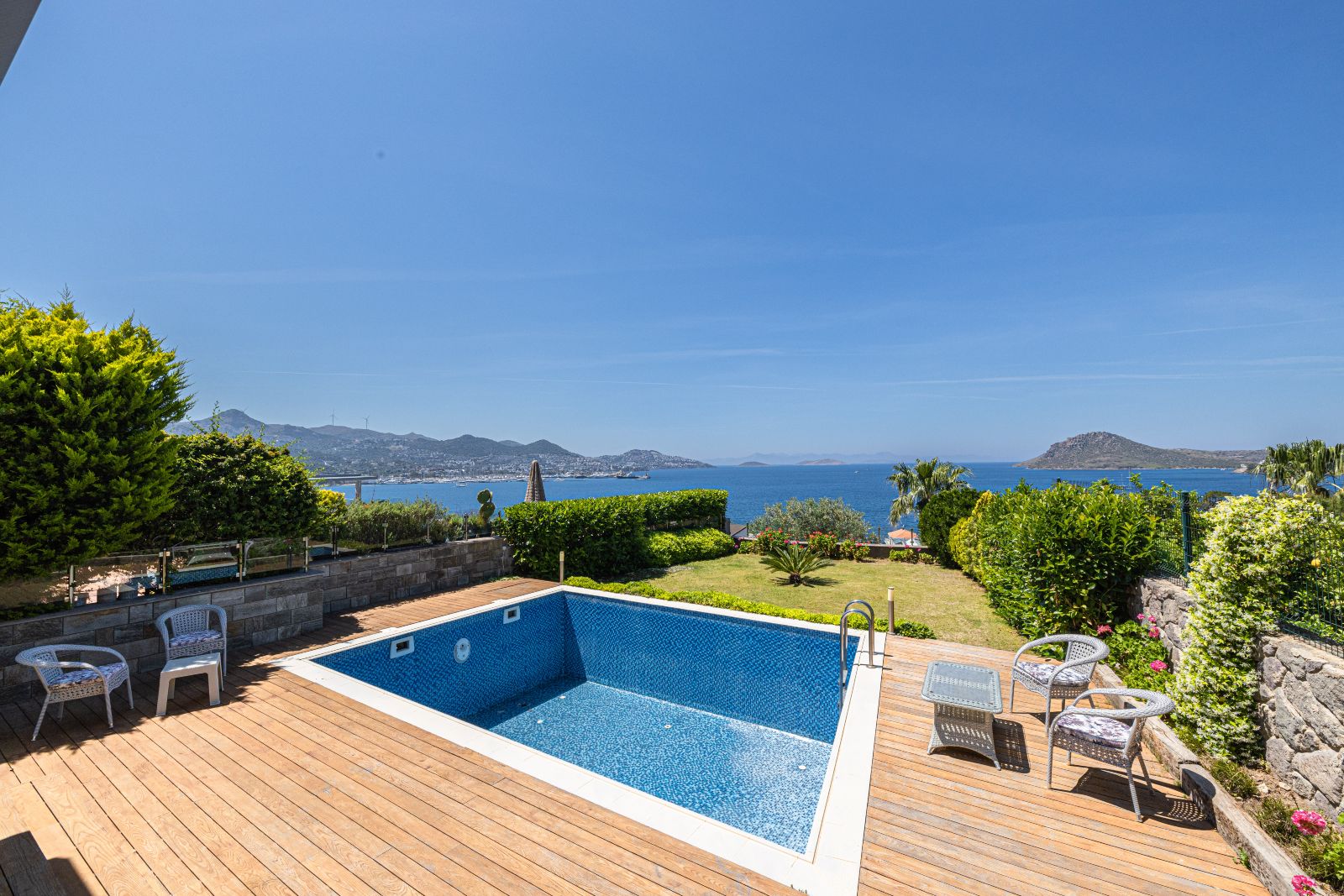 Bodrum Yalikavak sea view luxury villa