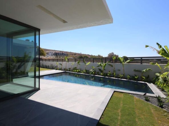 Luxury villa for sale in Cesme
