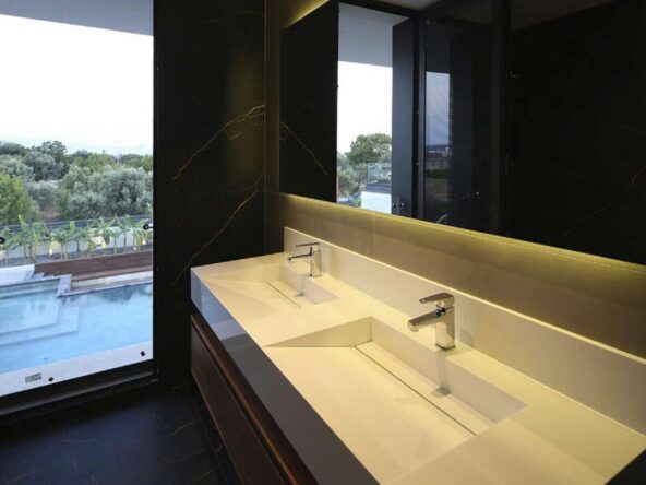 Villa for sale in Cesme