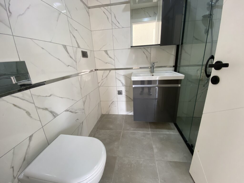 Brand New Luxury Flat In Alanya Oba 2+1 13 Luxury flat in Alanya Oba