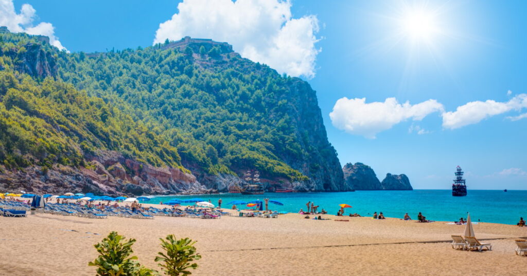 Luxury Alanya Penthouse For Sale 3-Bed 2 Luxury Alanya penthouse