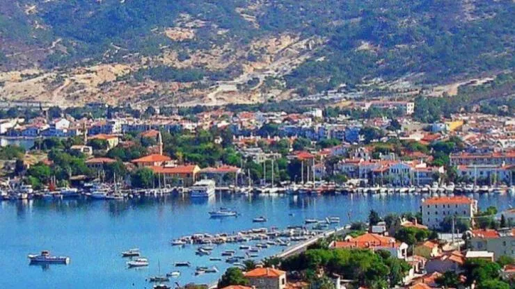 Luxury Urla Apartments with Sea Views 2+1 2 Urla apartments with sea views