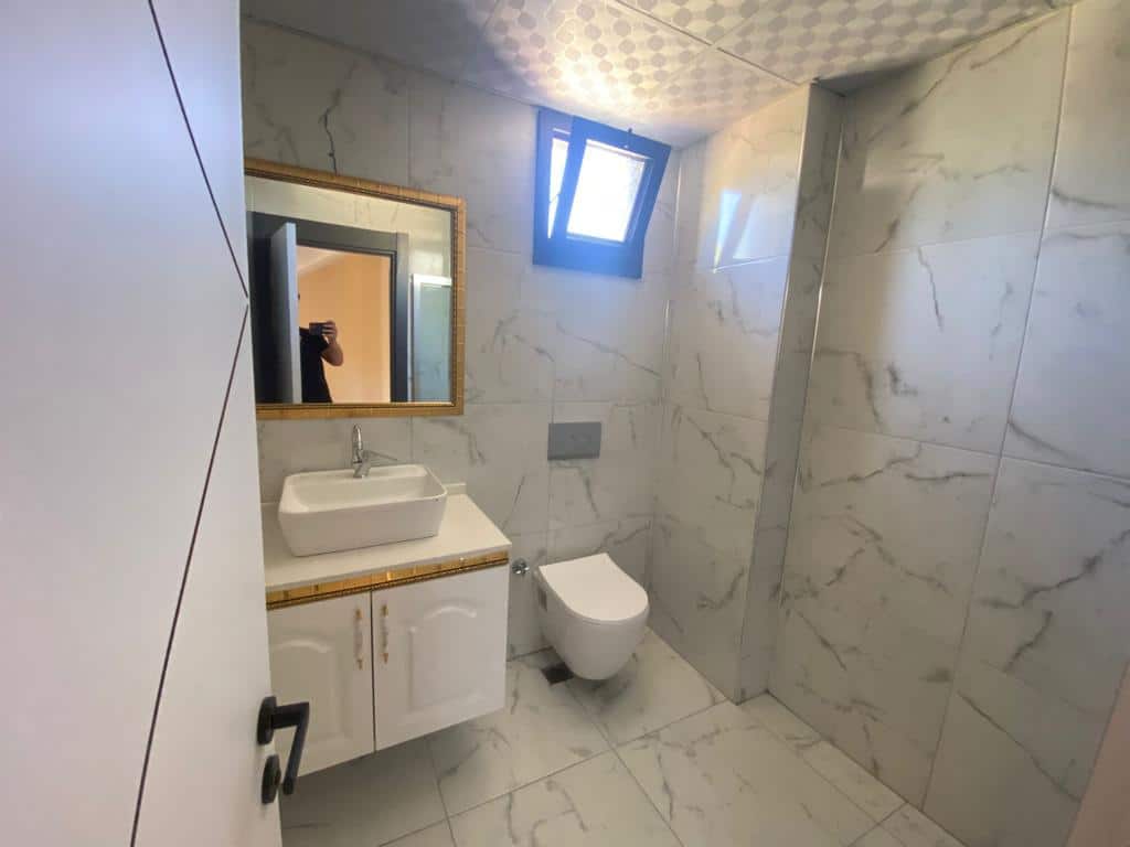 Bargain luxury sea view villa in Izmir