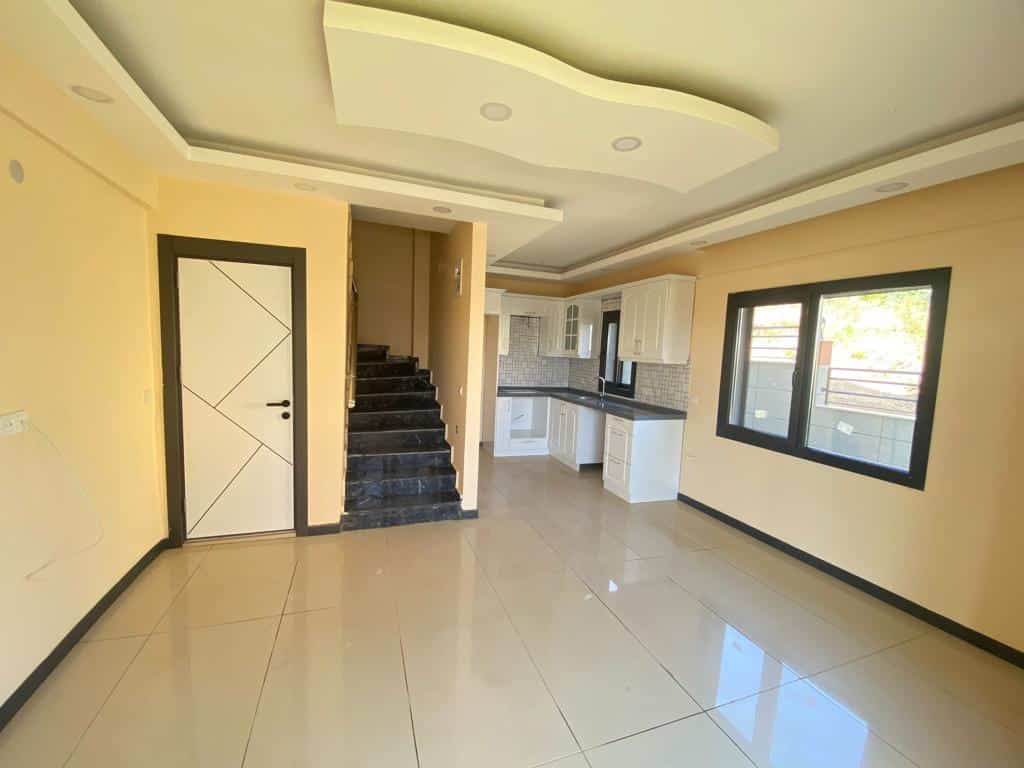 Bargain luxury sea view villa in Izmir