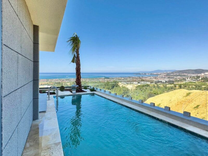 Luxury sea view villas in Kusadasi