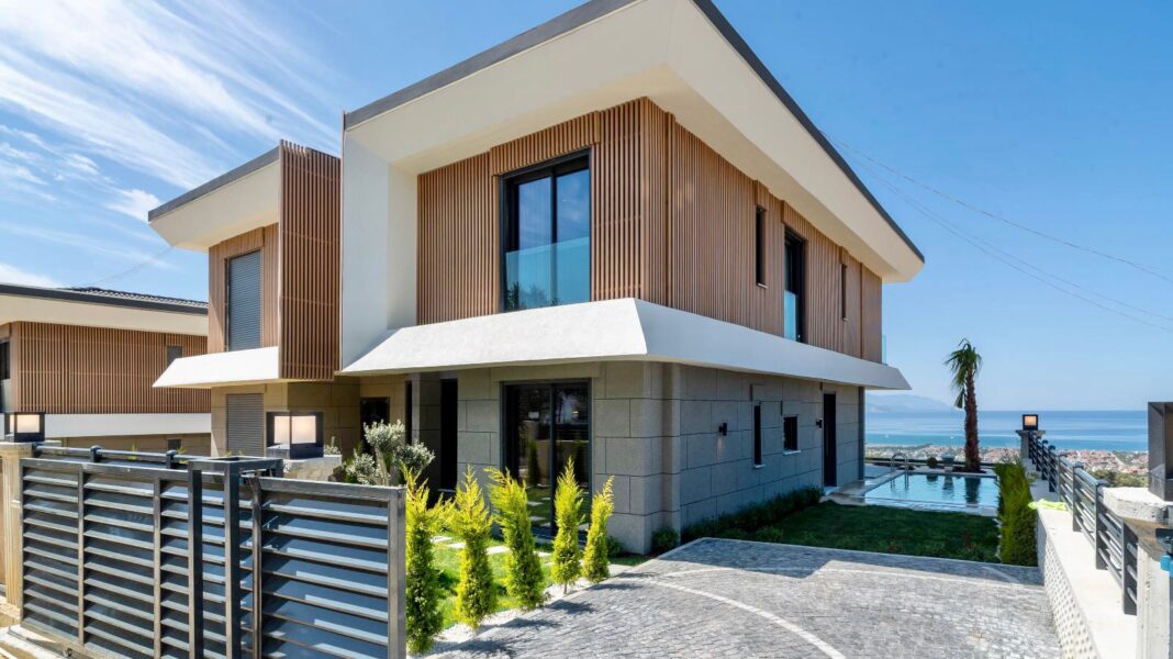 Luxury sea view villas in Kusadasi