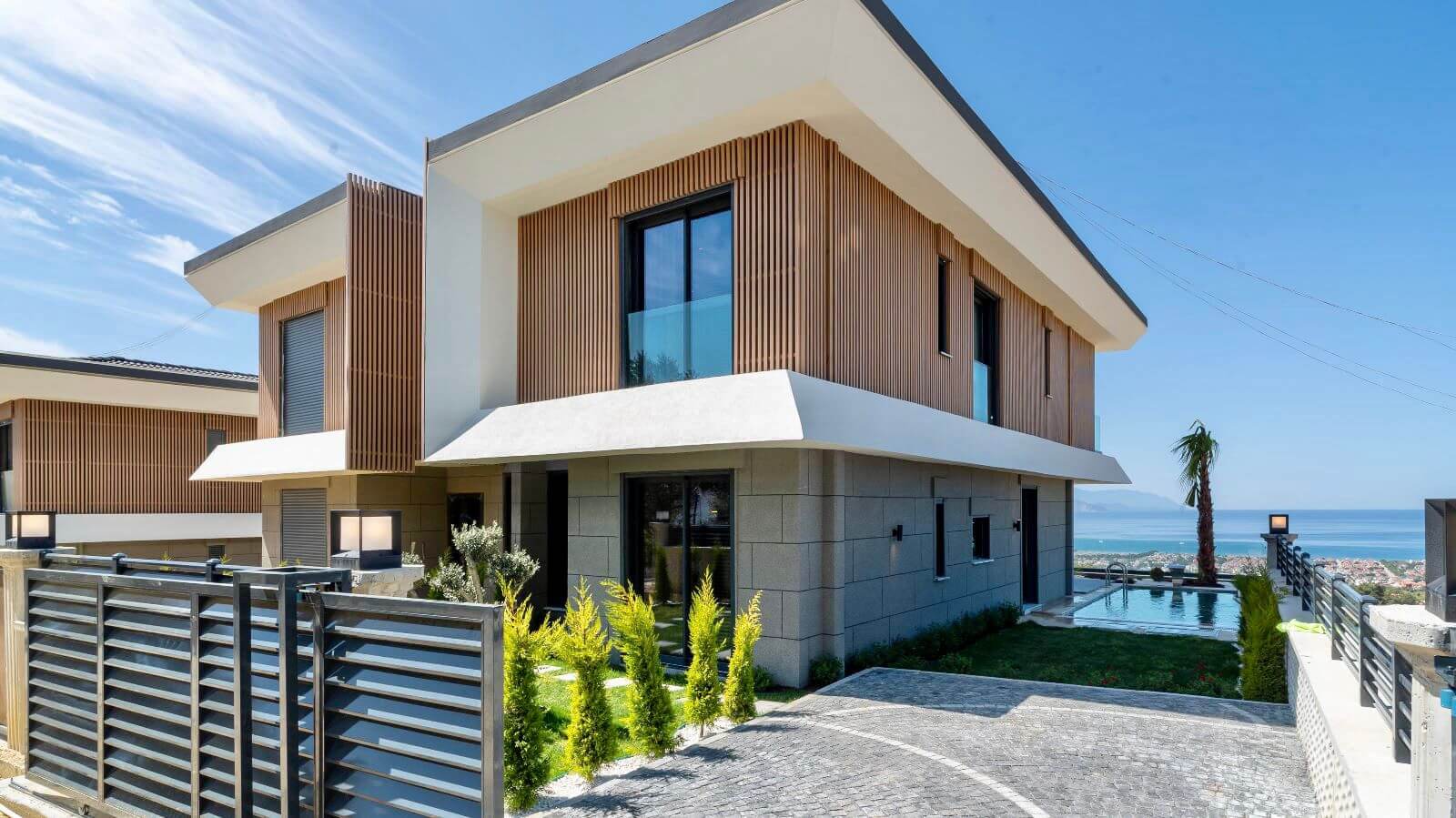 Luxury sea view villas in Kusadasi