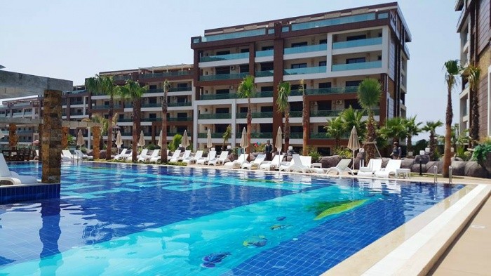 luxury garden apartment in Kusadasi