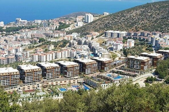luxury garden apartment in Kusadasi