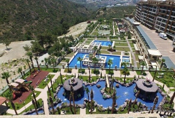 luxury garden apartment in Kusadasi