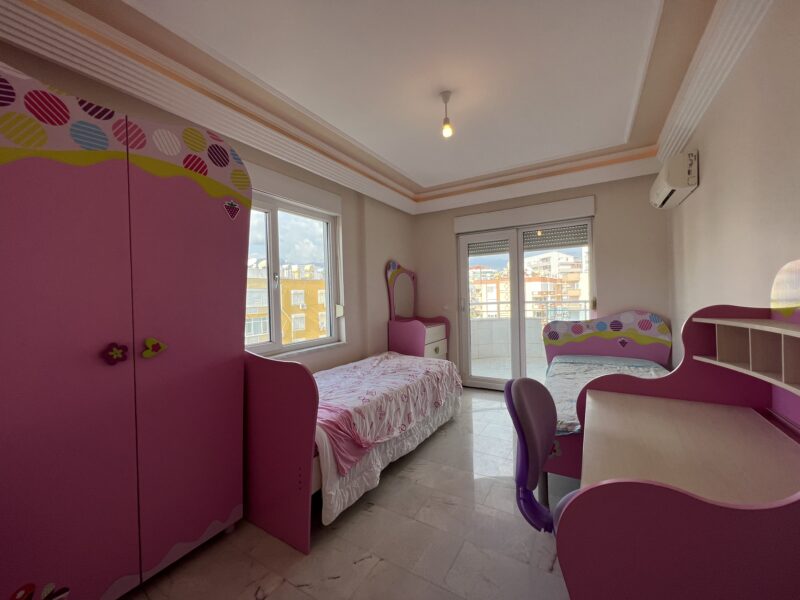 Tosmur Alanya Seafront apartment