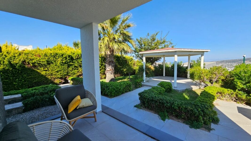 Yalikavak beach villa