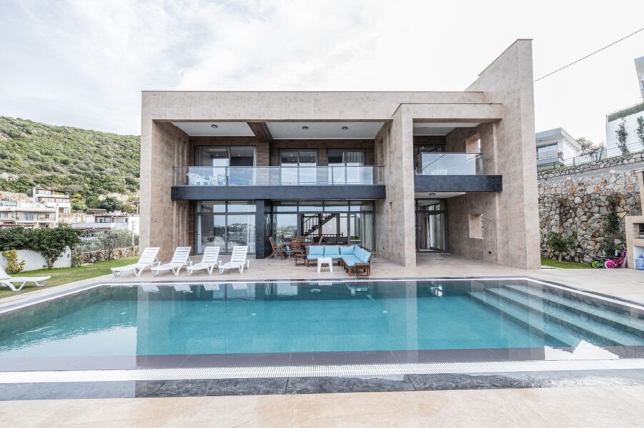 private pool luxury Yalikavak villa