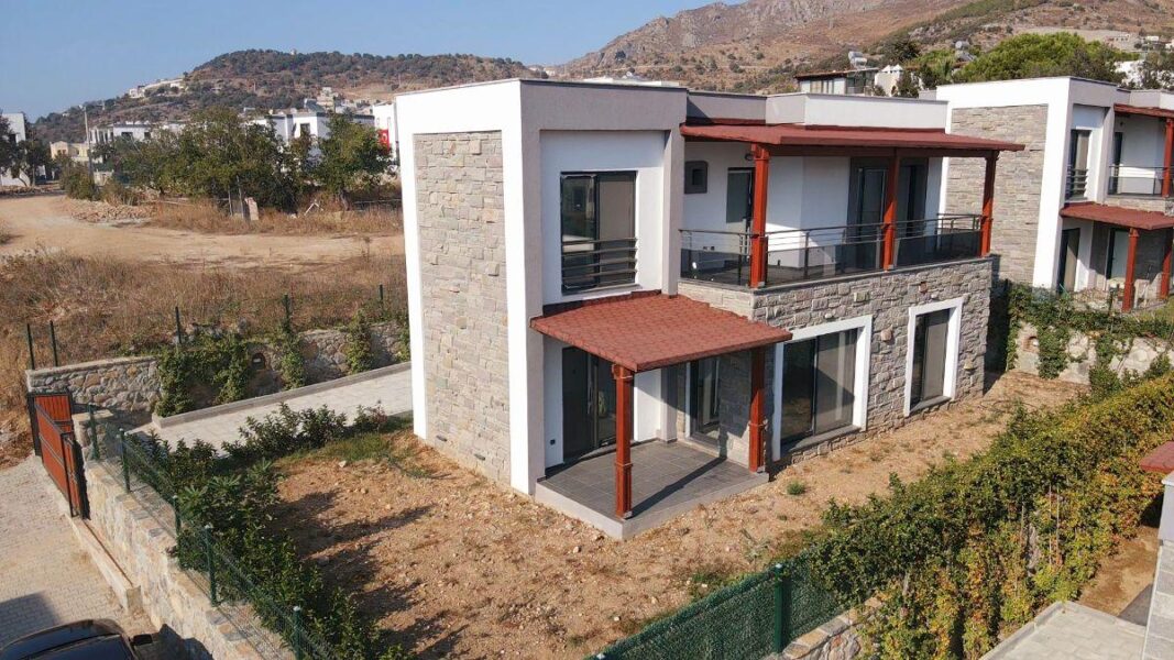 Gumusluk villa