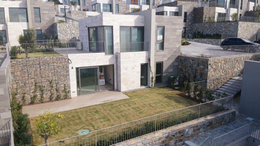 Akyarlar luxury garden apartment,