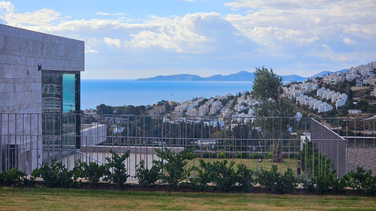 Akyarlar luxury garden apartment
