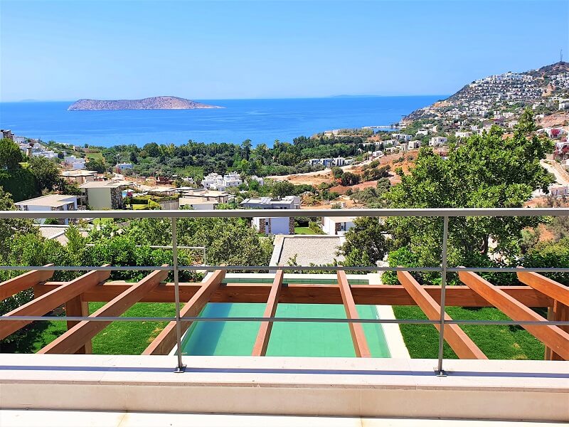Gumusluk luxury villas