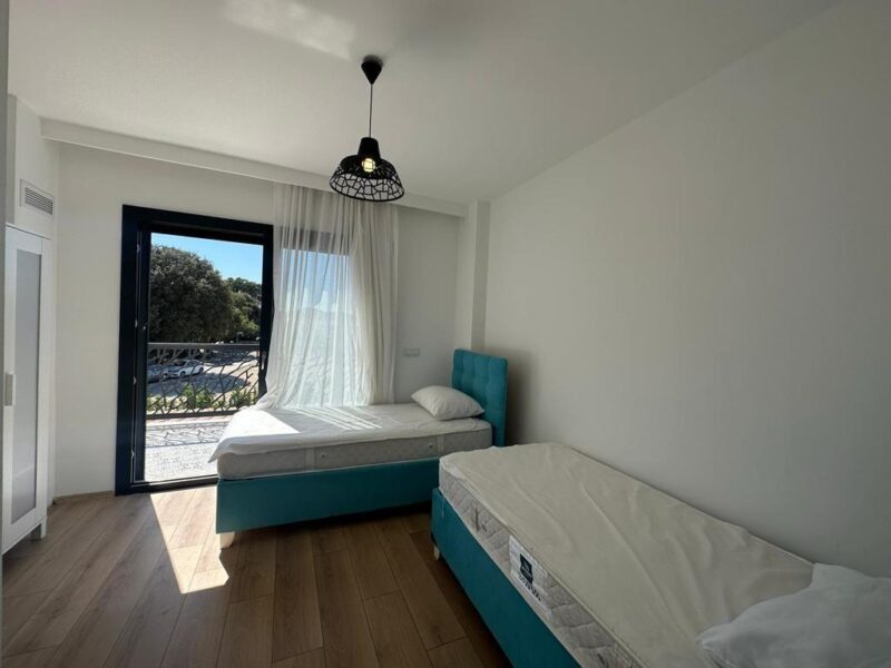 modern Gumusluk villa